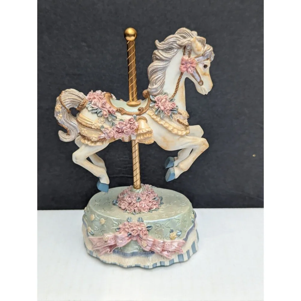 Melodies Heritage House Carousel Horse County Fair 